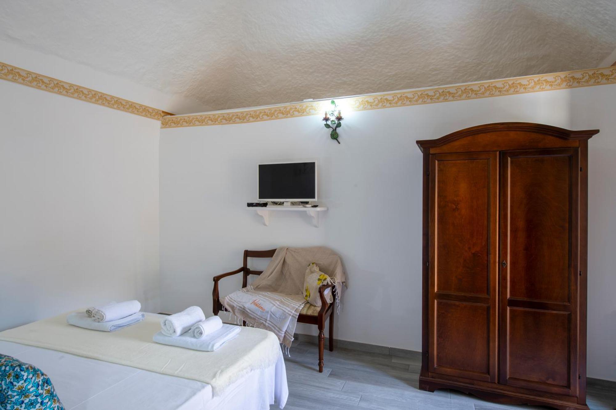 Amore Rentals - Casa Barbera B Positano Exterior photo
